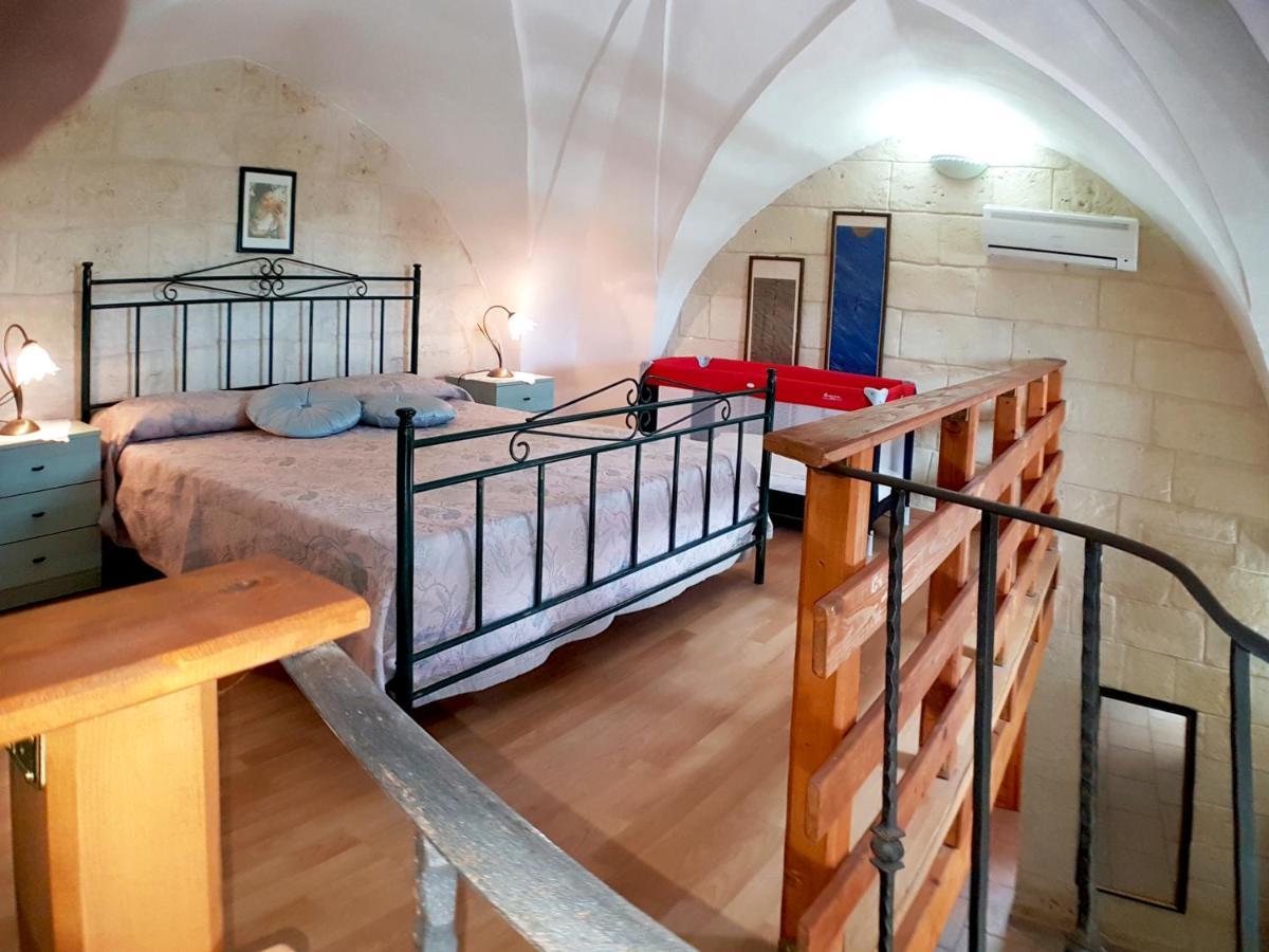 Oikia Vacanze Uggiano La Chiesa Casa Dante Luaran gambar