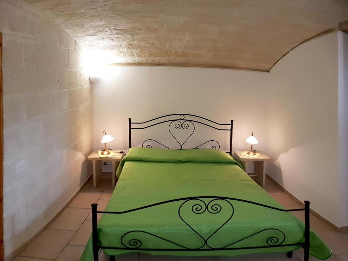 Oikia Vacanze Uggiano La Chiesa Casa Dante Luaran gambar