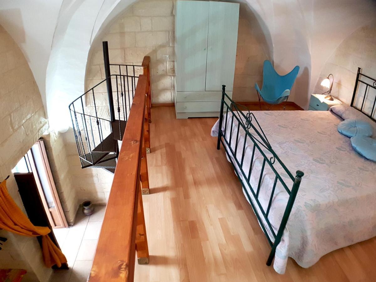 Oikia Vacanze Uggiano La Chiesa Casa Dante Luaran gambar