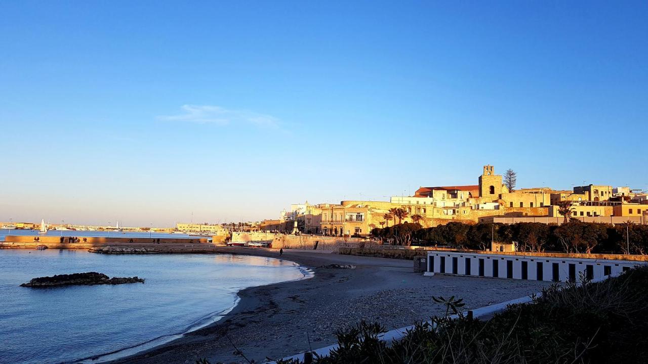Oikia Vacanze Uggiano La Chiesa Casa Dante Luaran gambar